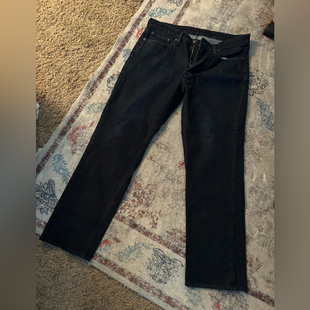 Levi's Men's Relaxed Jeans in Black